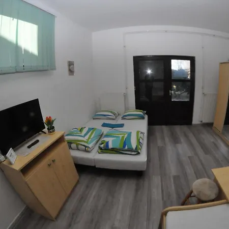 Motel Fuz Balatonfuzfo